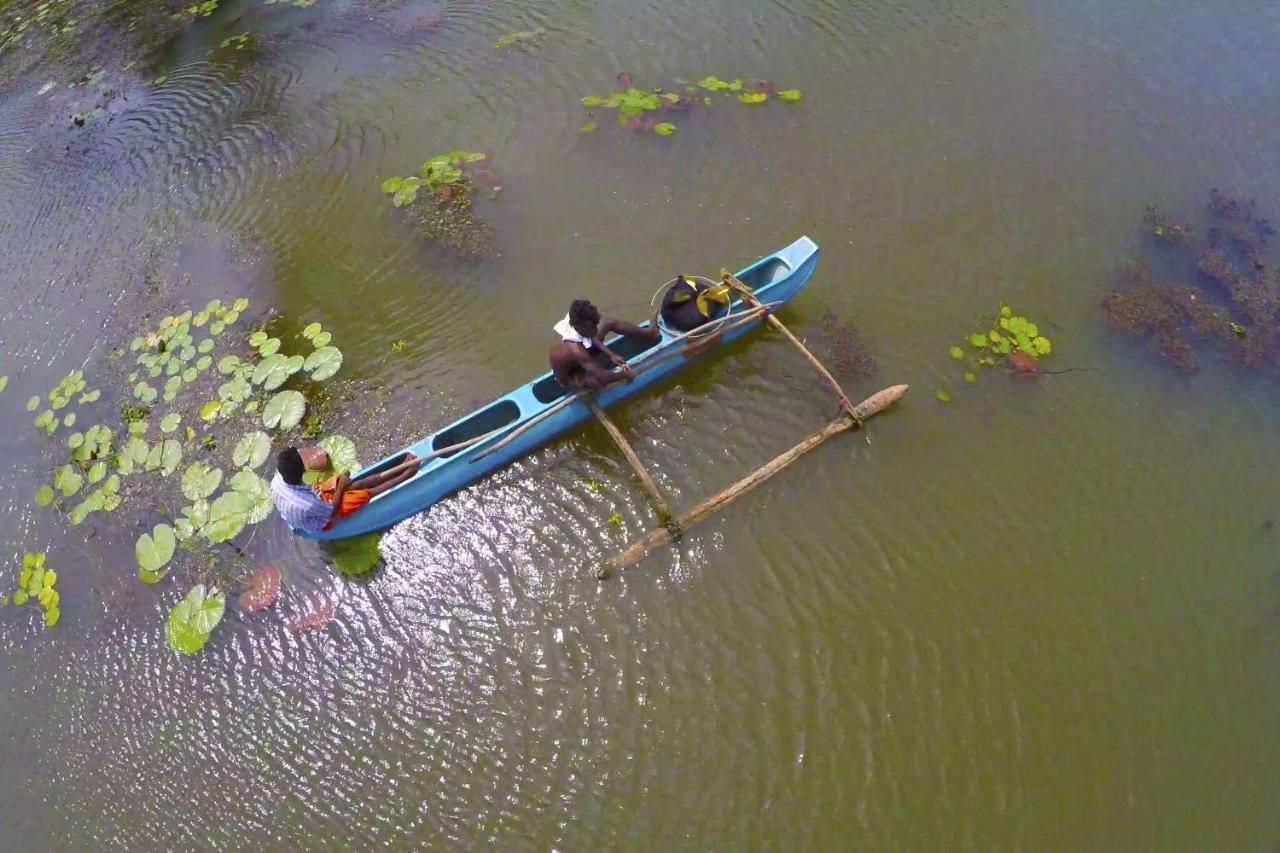 Grand Tamarind Lake Kataragama Ngoại thất bức ảnh