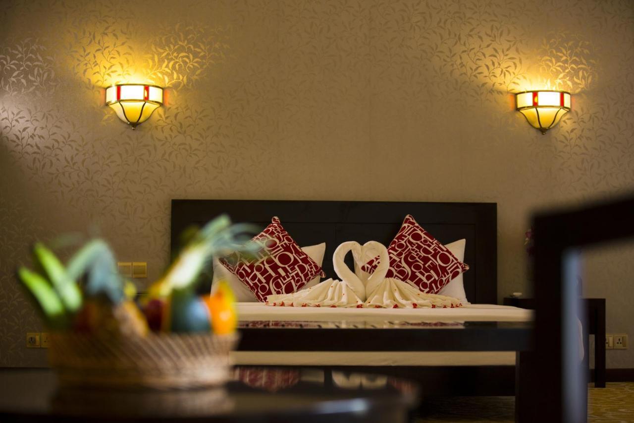 Grand Tamarind Lake Kataragama Phòng bức ảnh