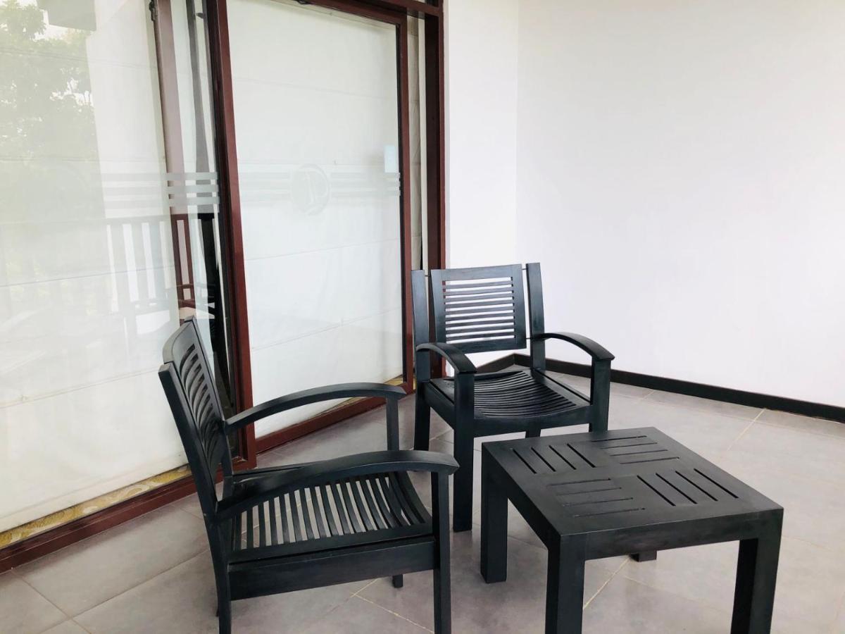 Grand Tamarind Lake Kataragama Ngoại thất bức ảnh